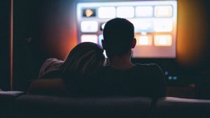 Pourquoi acquérir un décodeur satellite pour la TNT aujourd'hui ?